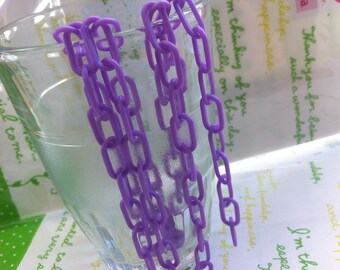 Plastic chains Purple Link  ( 13mm x 7mm)  2pcs x 16inches