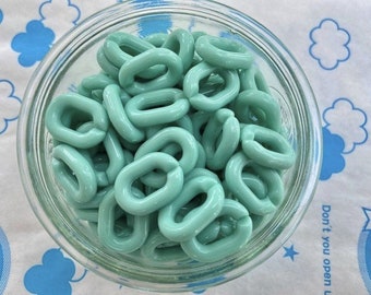 Large Funky Acrylic chain links  Size 19mm x 14mm  40pcs Pastel Mint Green ( New color )