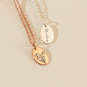 Tiny Birth Flower Necklace, Gold Oval Birth Flower Necklace, Custom Name Neckalce, Birthday Gift for Her, Flower Necklace, Personalized Gift