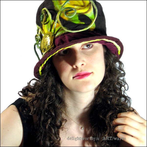 Regency Tall Hat / All Recycled