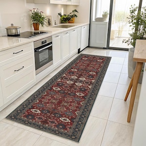 Türkischer Pfad-Teppich: Mitternachtsblau Blühender Uşak-Stil