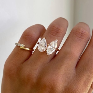 2.70 TCW Carat Toi ET Moi Diamond Engagement Ring, Pear Diamond Wedding Ring, Teardrop Diamond Ring, Two Stone Lab Grown Diamond Ring