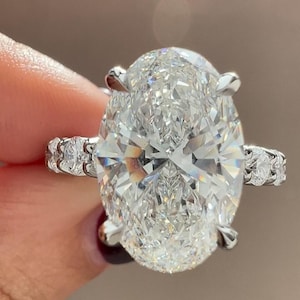 5 CT Oval Lab Diamond Engagement Ring: Hidden Halo, IGI Certified