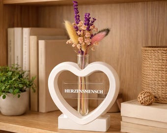 Jarrón de corazón personalizado con iluminación LED: decoración del hogar con flores secas y texto personalizado, un regalo considerado.