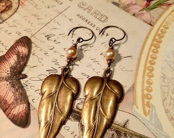 Vintage Stil Messing Blatt & Glasperle lange Ohrringe 6,5 cm | handgemacht