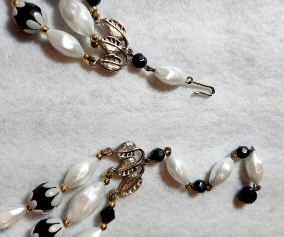 Vintage Deauville white and black acrylic pearl n… - image 5