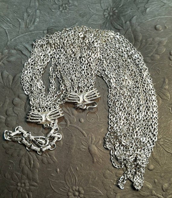 Vintage CORO 14-strand bright silver chain necklac