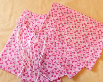 Fabric gift bags Set of six Holiday fabric Party gift bags Reusable Party favor bags Valentine’s Day