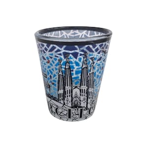 Schnapsglas Spain i love Barcelona Tequila Sagrada Familia La Rambla .blue
