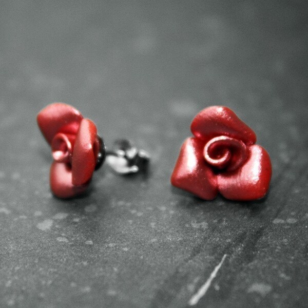 Shimmer Red Rose Earrings