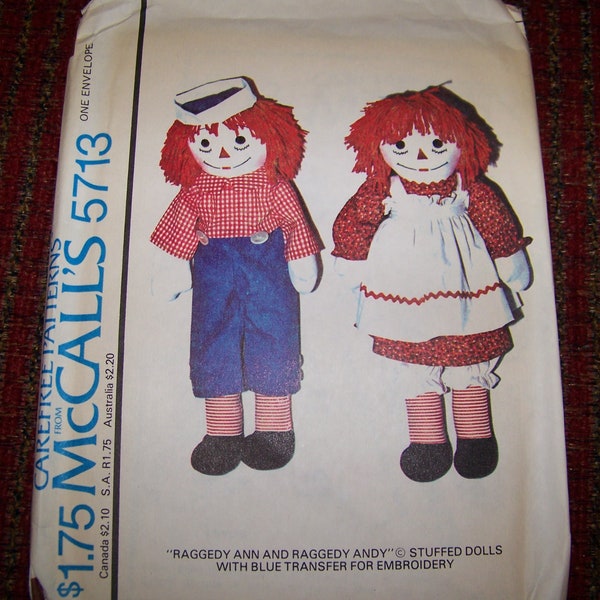 Mc Calls 5713 stuffed Raggedy Ann and Andy dolls with clothes 10-15-20-25" tall -new/uncut