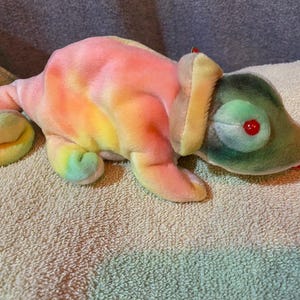 Rainbow, Ty Beanie Babies, Birthday October 14, 1997