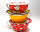 1950s Tin Toy Tea Cups Saucers. Set of 6 with Pluto, lamb, coffee. Instant Collection.