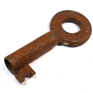 Small Skeleton KEY, 1.75&quot;. Real vintage key. Barrel key, cabinet key, clock key.
