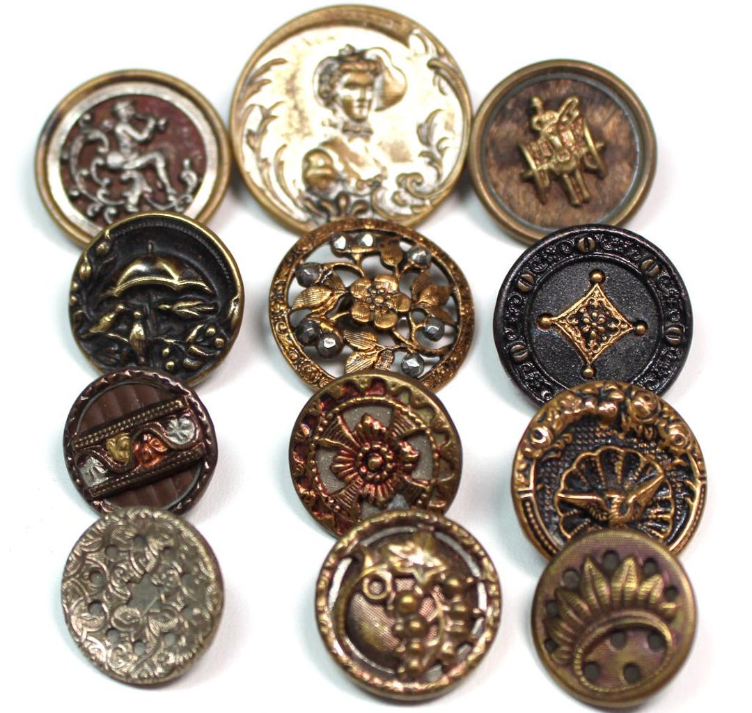 12 Antique BUTTONS. 1800s Victorian & Vintage Metal Picture Buttons ...