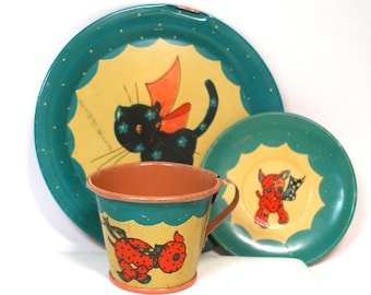 1930s Tin toy tea setting. Gingham Dog & Calico Cat litho. Ohio Art Co. Fern Bisel Peat.