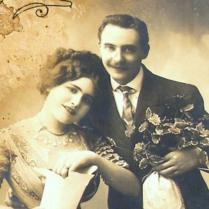 SALE Mistletoe & holly Antique French postcard, Edwardian couple. RPPC real photo. Price reduced. Carte Postale. Vintage glamour fashion