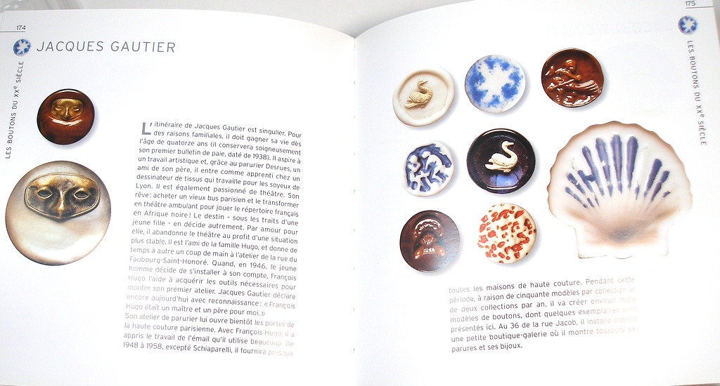 Boutons by Loic Allio. 1st Edition Book of Buttons, Antique