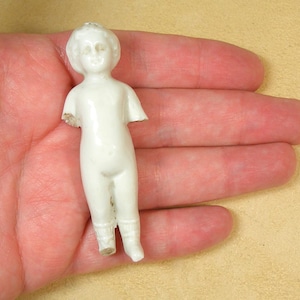 2 7/8&quot; Frozen Charlotte doll from Germany. Antique porcelain. Real 19th century toy.