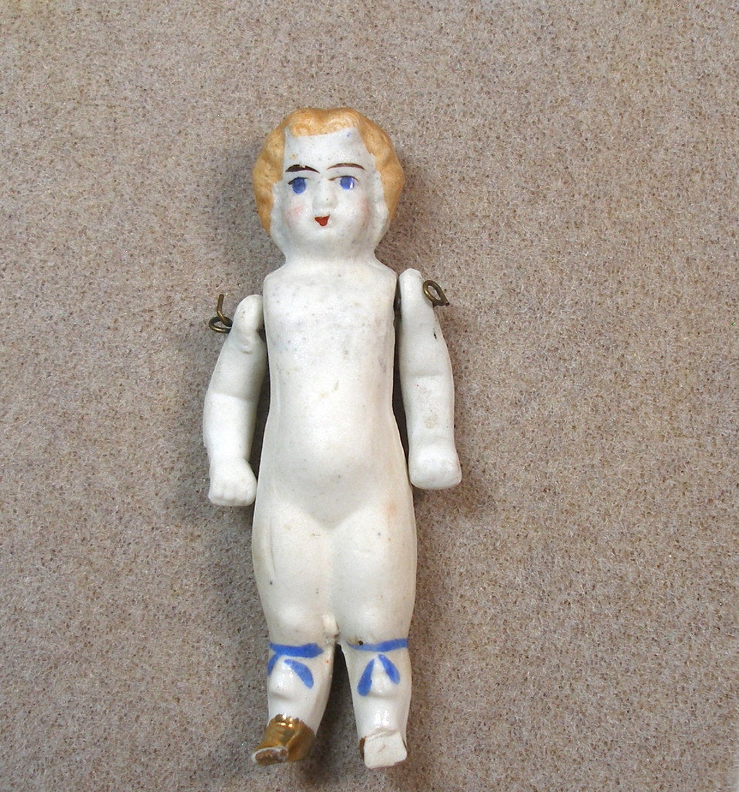 Online Only - Antique German Bisque Dolls & Body Parts: 1-16-18