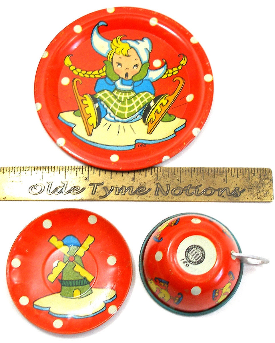 50 年代のブリキのおもちゃのティーセット、オランダのアイス