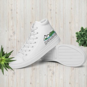 Women’s high top canvas shoes