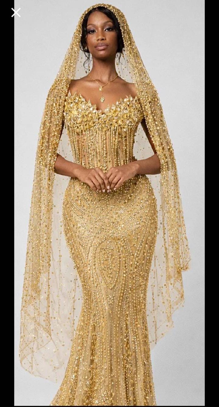 green emerald velvet dress 5 YARDS / Joanna Overall Gold Beads Metallic Gold Glitter Embroidery M –  Classic Modern Fabrics