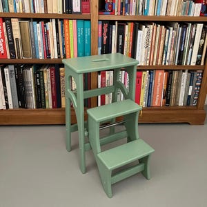 Escalera de mano, verde salvia, taburete de cocina de madera, escalera plegable, escalones de biblioteca, silla de comedor, soporte para plantas