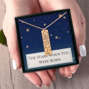 Benutzerdefinierte Sternkarte Halskette, Gravur personalisierte Nachthimmel Halskette, Datum und Ort Halskette, Geburtstagsgeschenk, himmlische Halskette