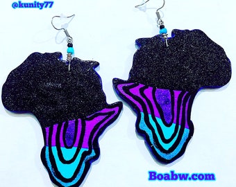 Pendientes El núcleo de la Madre África Arte afrocéntrico pintado a mano para llevar. BOABW