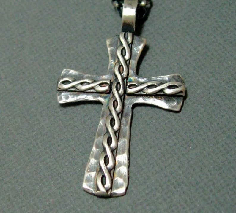 Silver celtic cross necklace mens Clearance
