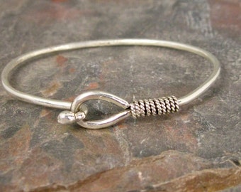 Sterling Hammered Latch Bangle Bracelet with Sterling Brain Accent, Sterling Silver Handmade Hook Bangle Artisan Jewelry