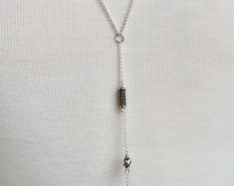 Minimalist sterling silver lariat with sterling silver patterned beads, long silver lariat necklace, feminine necklace with silver drops