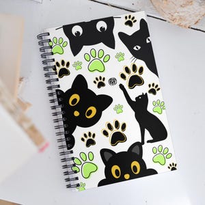 かわいいスパイラルノート 美的デザイン 女性 女の子用 ポケット付き 5.5 x 8.5インチ 黒猫ノート 猫好きへのギフト