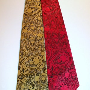 Mens Necktie, paisley skull tie image 4