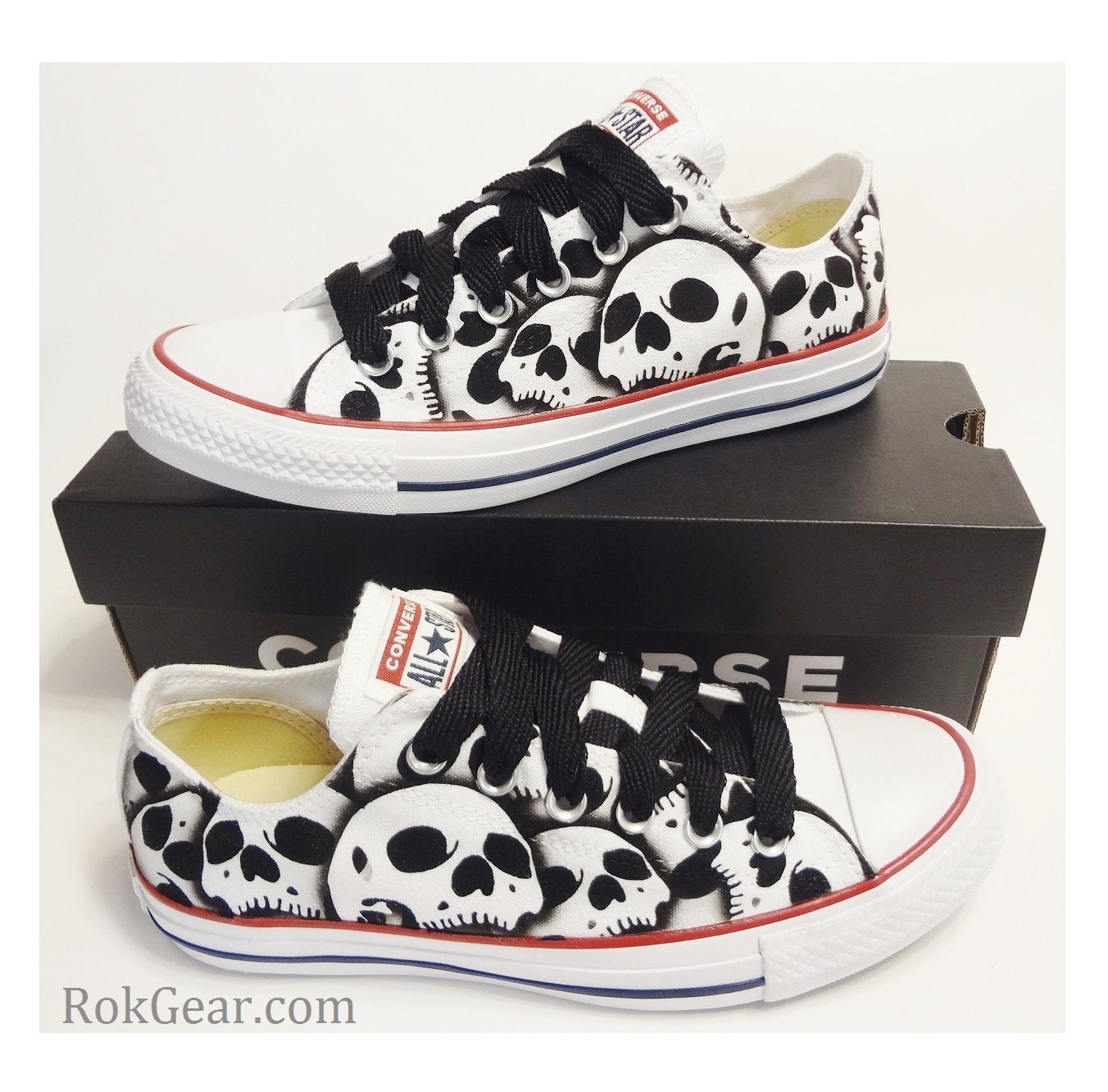 converse skull trainers