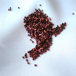 15/0 Cut met Dark Raspberry, Miyuki seed bead, 10-gram bag, color # 15C-460