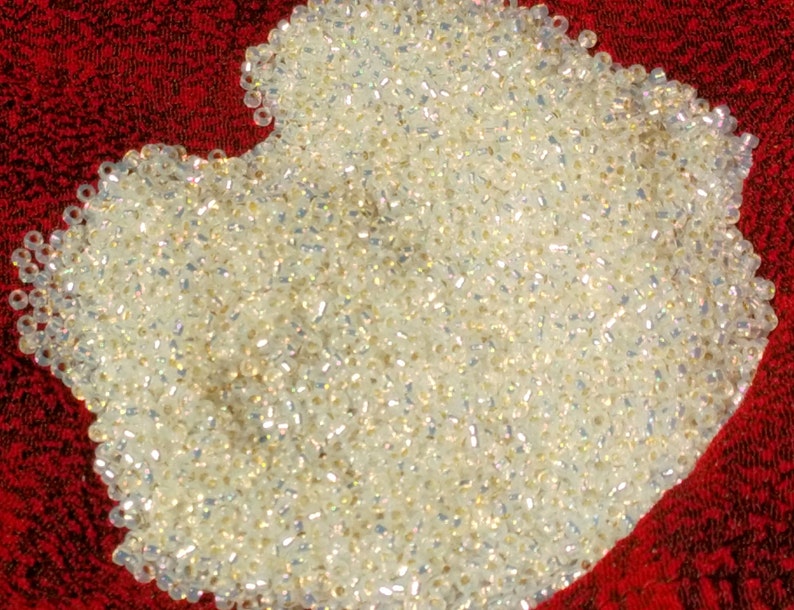 15/0 Gilt lined White Opal Miyuki seed bead, 10 gram bag, 15-551 Like DB 221 image 1