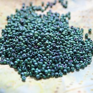 08/0 Round-Teal Iris Metallic Matte, Toho seed bead, 15 gram bag, TR-08-706