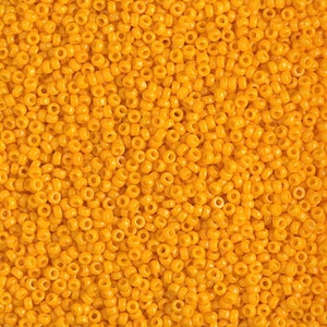 15/0 Duracoat Dyed Opaque Light Squash Miyuki seed bead, 10-gram bag, 15-4453