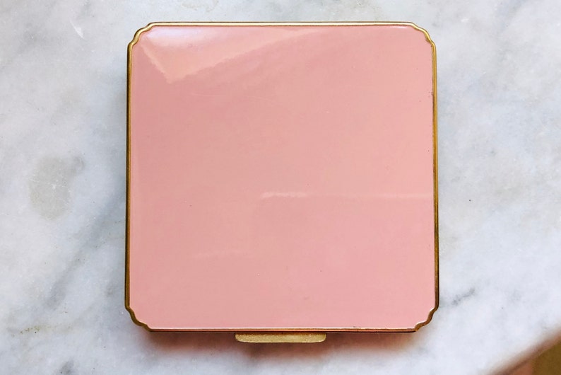 Pink Enamel /& Cloisonn\u00e9 Schildkraut Compact