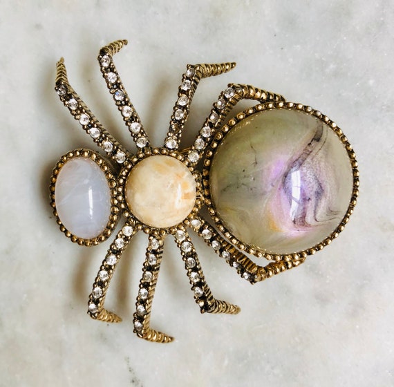 Ciner Cabochon & Crystal Spider Brooch