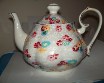 Gracie china bone china teapot