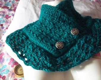 Crocheted Cowl/free shipping