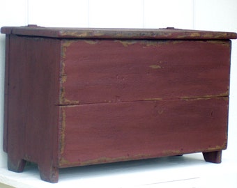 Antique Chest Home Decor Locker with Lid Primitive Storage Box Small Wooden Box Primitive Rustic Decor Very Old Antique Wooden Chest