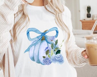 Camisa de calabaza con flores azules: camiseta extragrande de otoño con colores cómodos