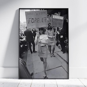 Feminist Poster: Retro Fashion Wall Art, Y2K Preppy Room Decor