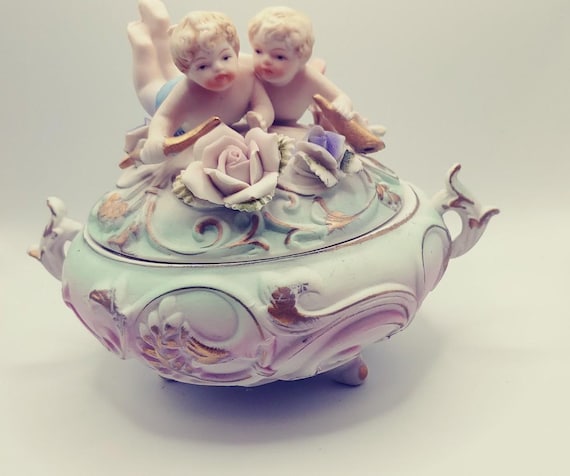 Vintage Bisque Porcelain Cherub Covered Trinket/Candy Dish
