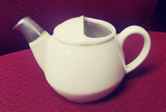 Hall China Commercial Wares Tea Pot with Metal Spout #2528