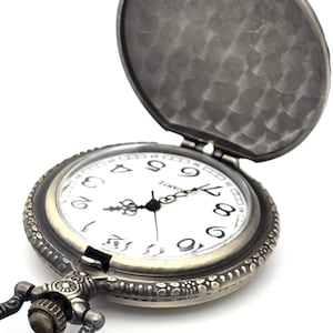 Walking Liberty Pocket Watch - Vintage Coin Style, Rare Collectible Personalized Keepsake Gift for Collectors Silver Dollar Antique Watch image 3